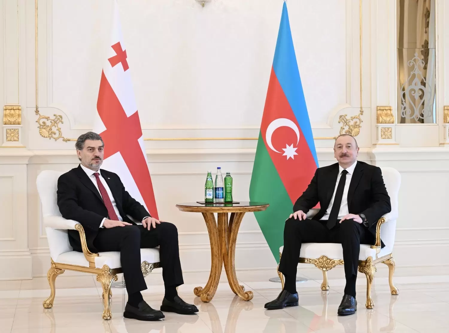 Azərbaycan Prezidenti İlham Əliyevlə Gürcüstanın Prezidenti Mixeil Kavelaşvilinin təkbətək görüşü keçirilib