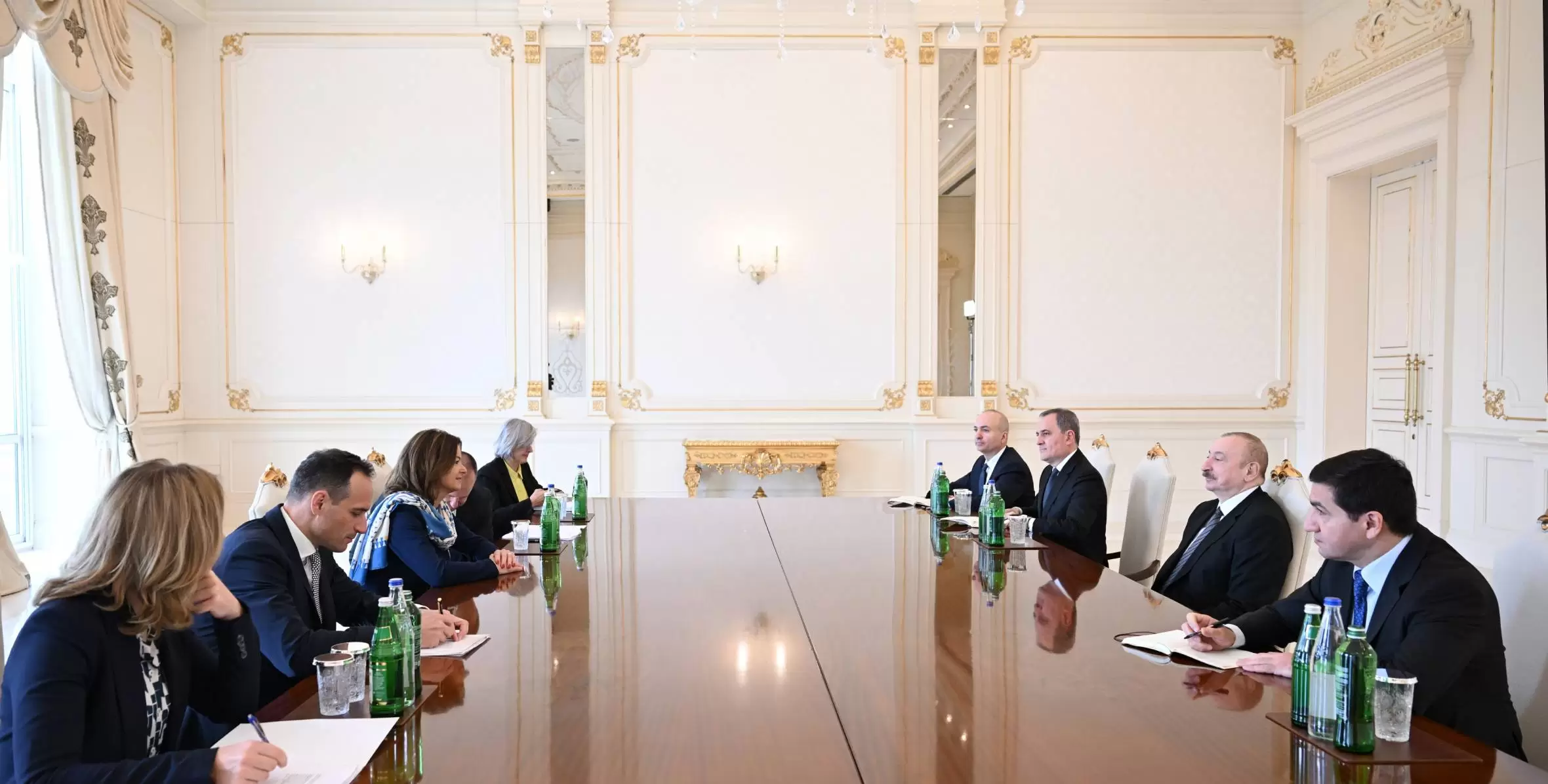 Prezident İlham Əliyev Sloveniyanın xarici işlər nazirini qəbul edib