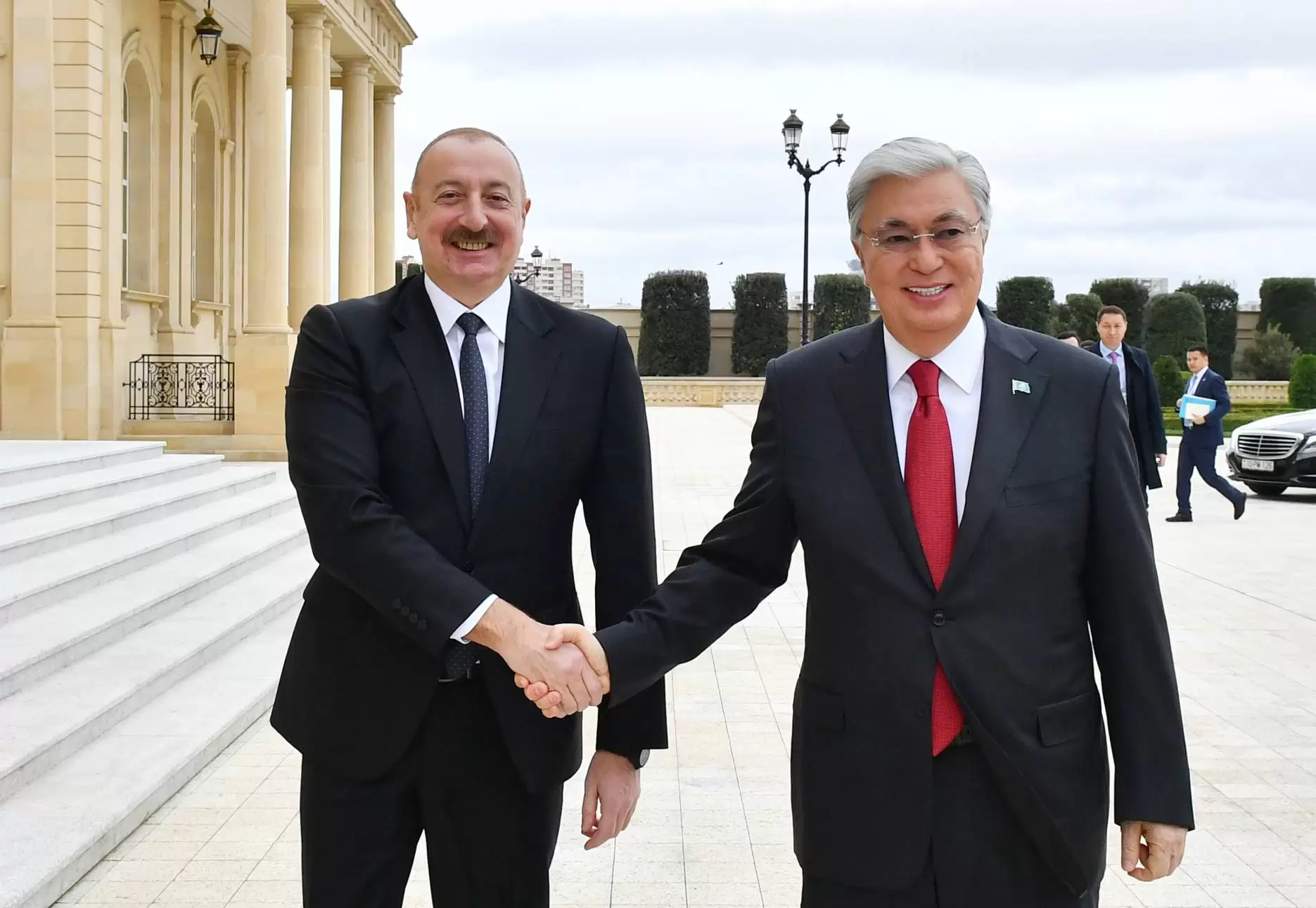 Azərbaycan Prezidenti qazaxıstanlı həmkarını ad günü münasibəti ilə təbrik edib