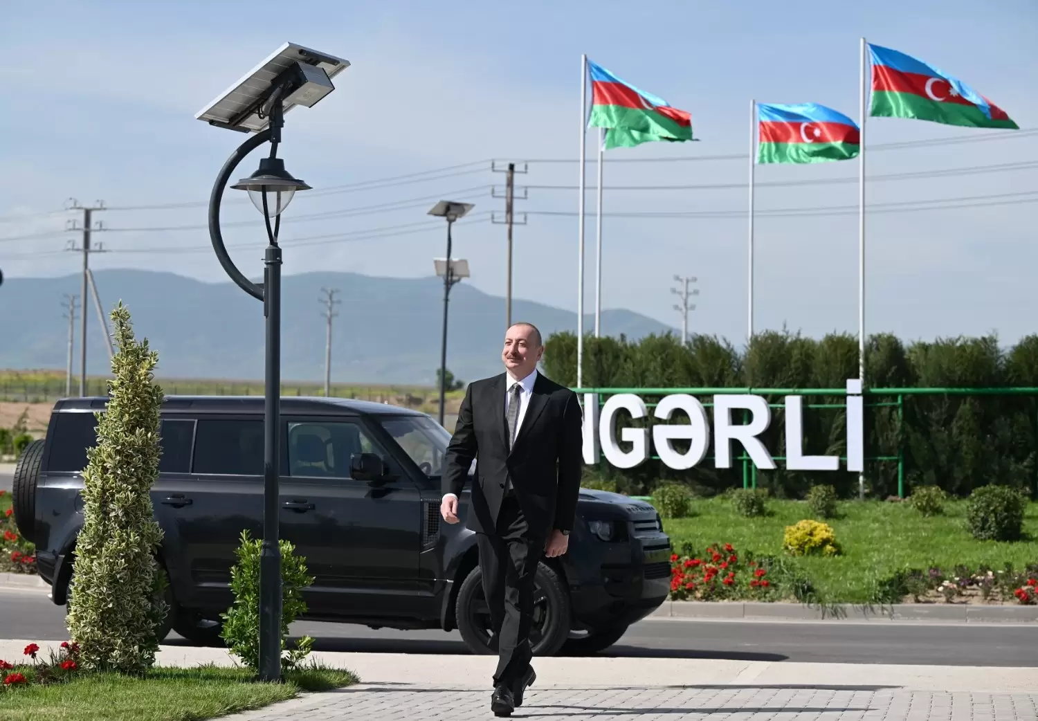 Prezident İlham Əliyev Ağdam rayonunun Kəngərli kəndinin birinci mərhələsinin açılışında iştirak edib