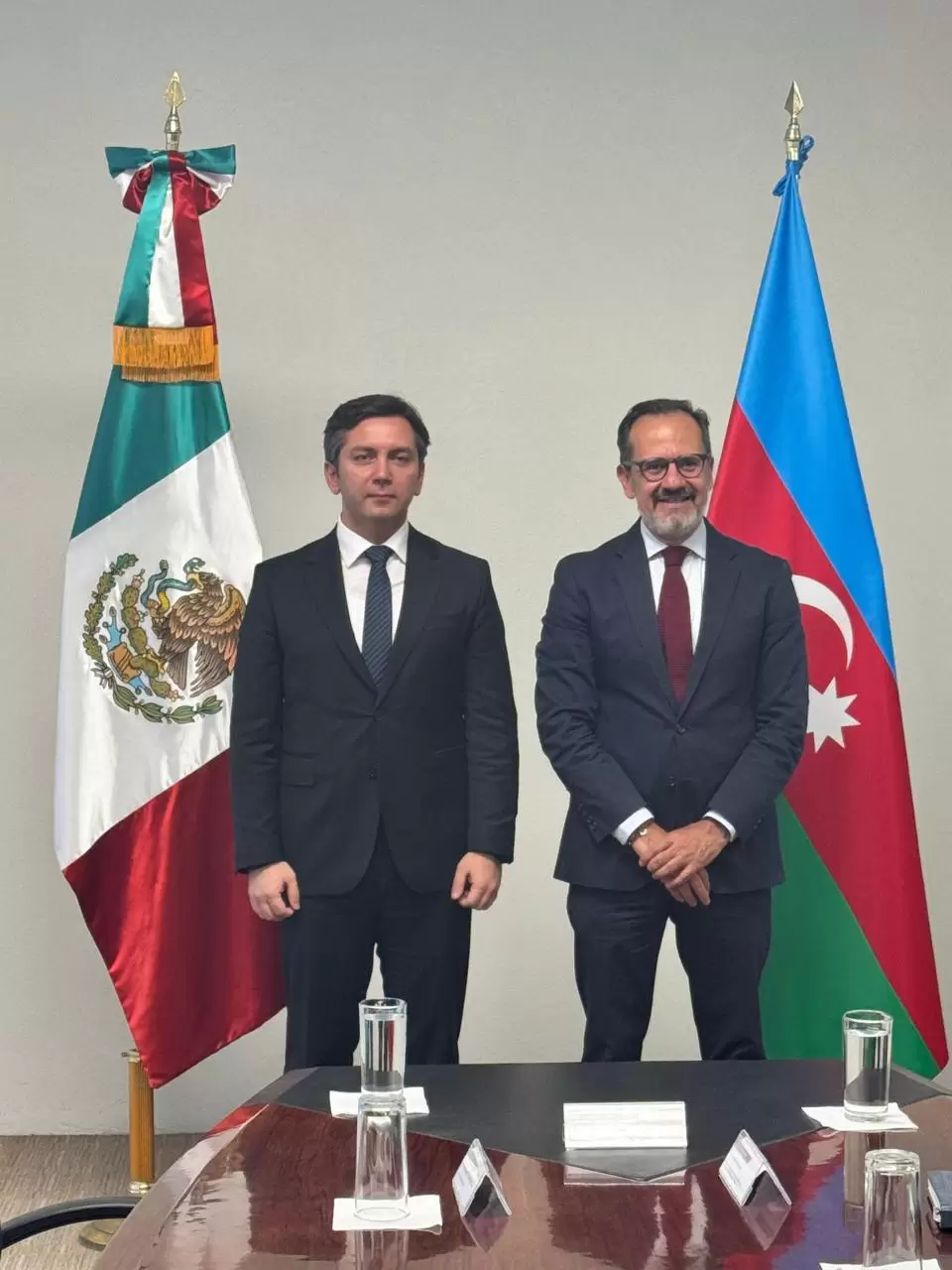 Nazir müavini Yalçın Rəfiyev Meksikada bir sıra görüşlər keçirib