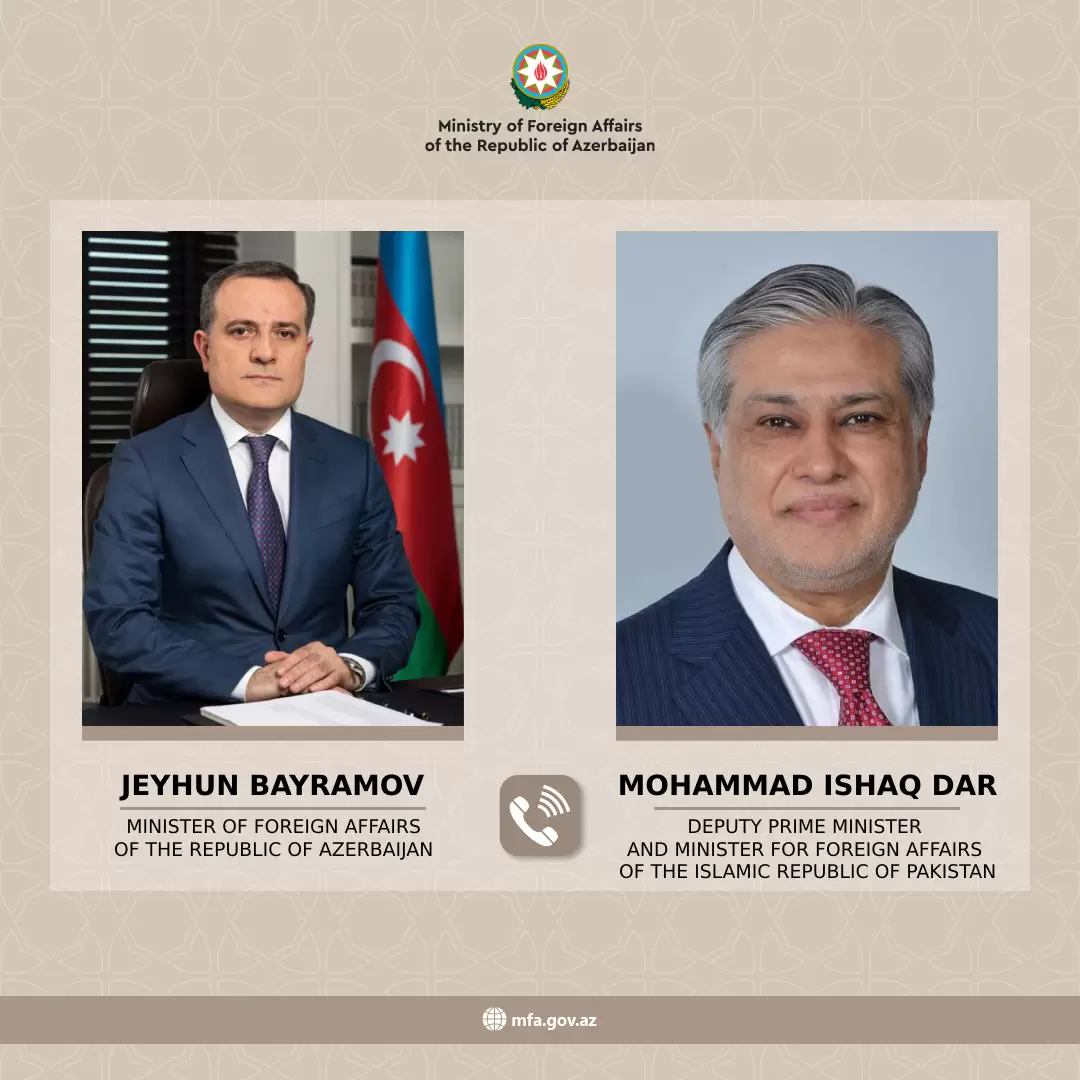 Ceyhun Bayramov pakistanlı həmkarı ilə telefonla danışıb