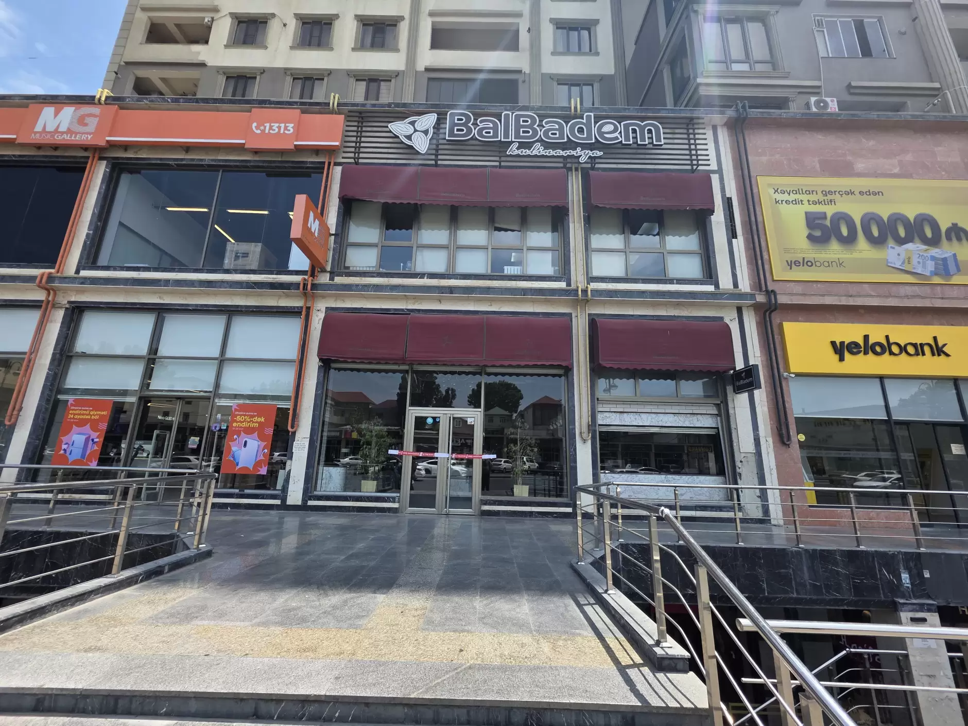 FHN “Bal badem”in fəaliyyətini dayandırdı - FOTOLAR - VİDEO