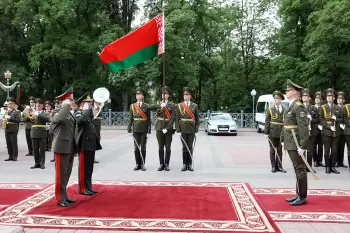 Zakir Həsənov Minskdə Belarusdan olan həmkarı ilə görüşüb