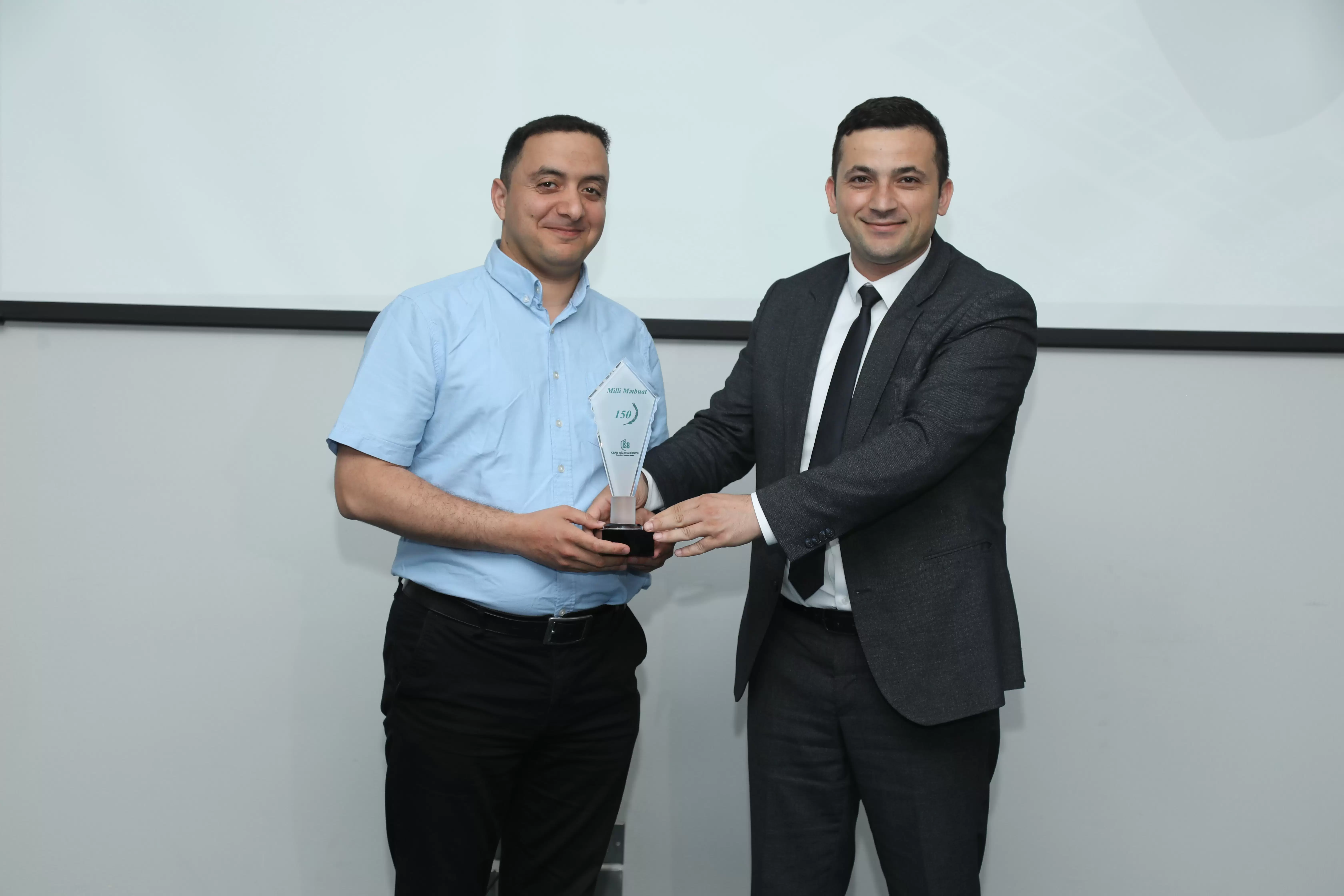 Milli Mətbuatın yaranmasının 150 illiyi münasibətilə mediatur təşkil olunub - FOTOLAR