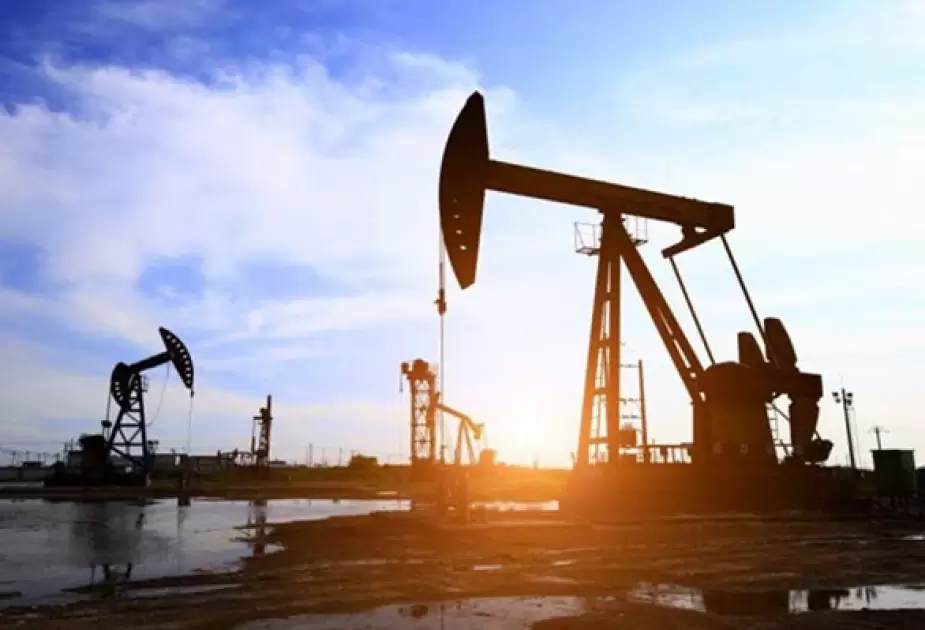 “Azeri Light"ın qiyməti 76 dolları ötüb