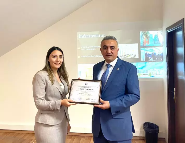 Ədliyyə Akademiyası Vəkillər Kollegiyasının sədrini təltif edib