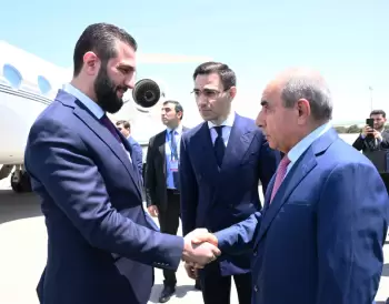 Əhməd Əl Şaraa Azərbaycana işgüzar səfərə gəlib