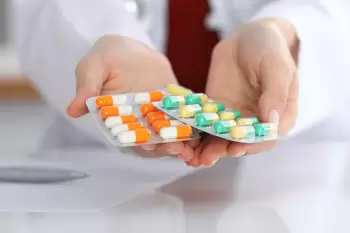 Tarif Şurası bəzi dərmanların qiymətlərini təsdiq edib