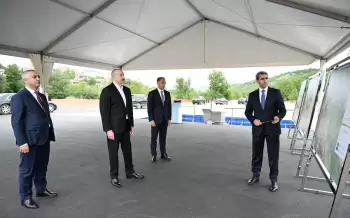 İlham Əliyev Xankəndi Dəmir Yolu və Avtovağzal Kompleksinin təməlini qoyub