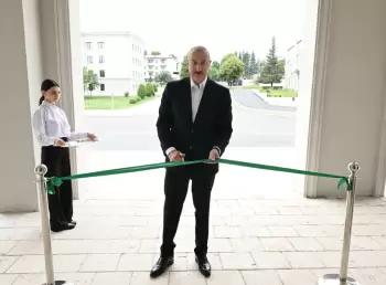 Prezident Xankəndi Konqres Mərkəzinin açılışını etdi