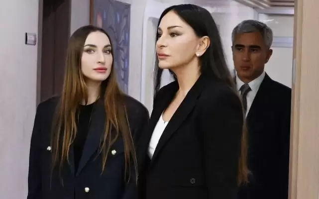 "Mehriban xanım, bu gözəl gündə Sizə daim xoşbəxtlik və sevinc arzulayıram" - Alyona Əliyeva