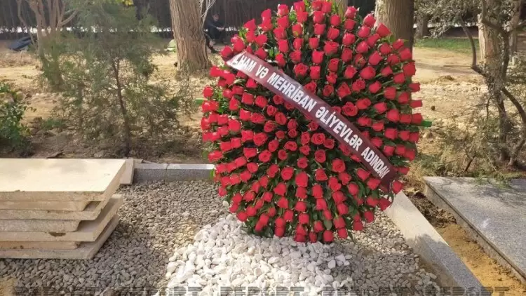 Prezident və Mehriban Əliyeva Xalq artisti Arif Babayevlə vida mərasiminə əklil göndərib