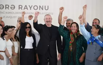 Prezident İlham Əliyev və birinci xanım Mehriban Əliyeva Ağdərədə Vəngli və Kolatağ kəndlərinin sakinləri ilə görüşüblər