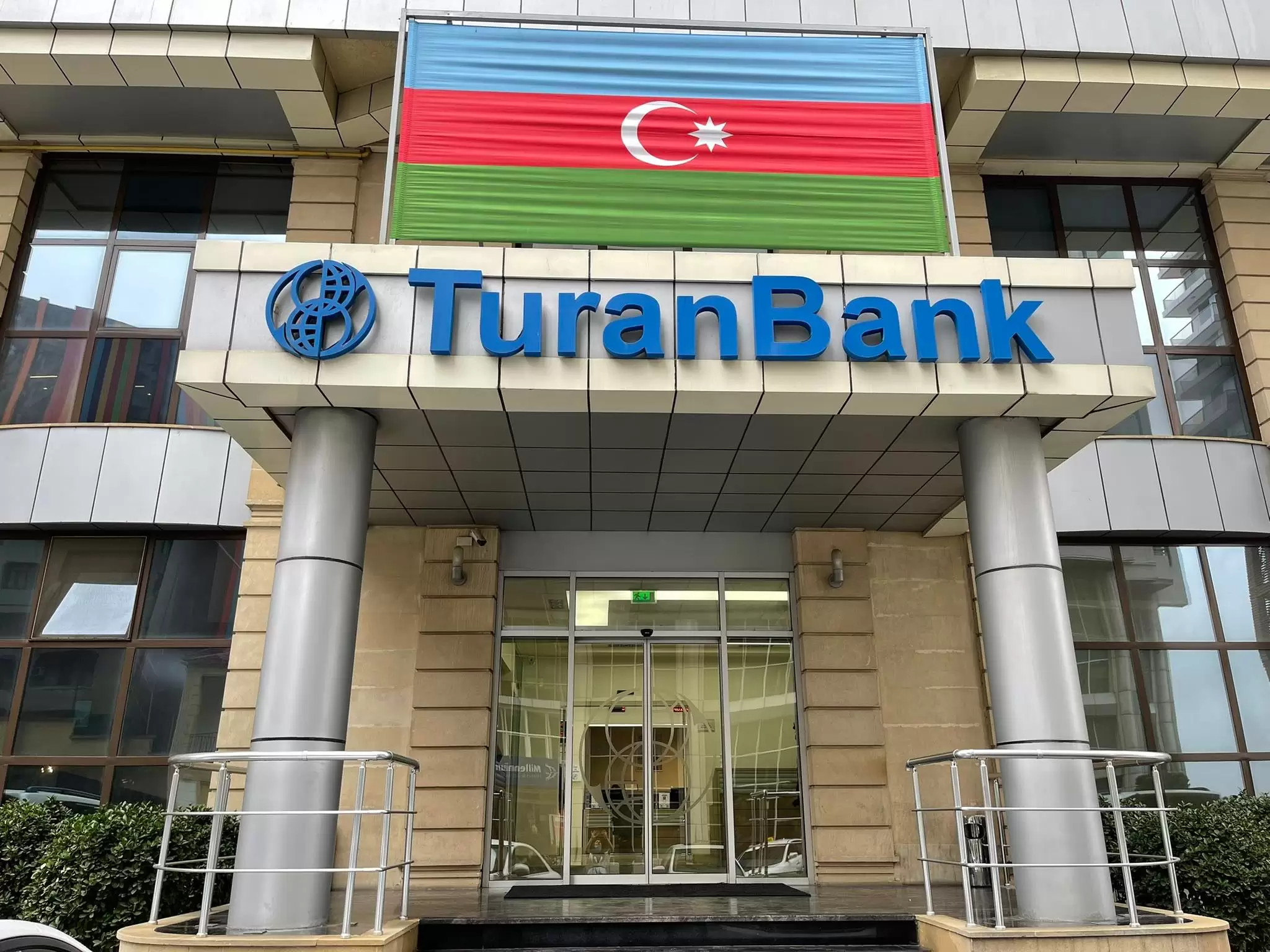 “Turan Bank”ın səhmdarlarını pay bölgüsü dəyişib