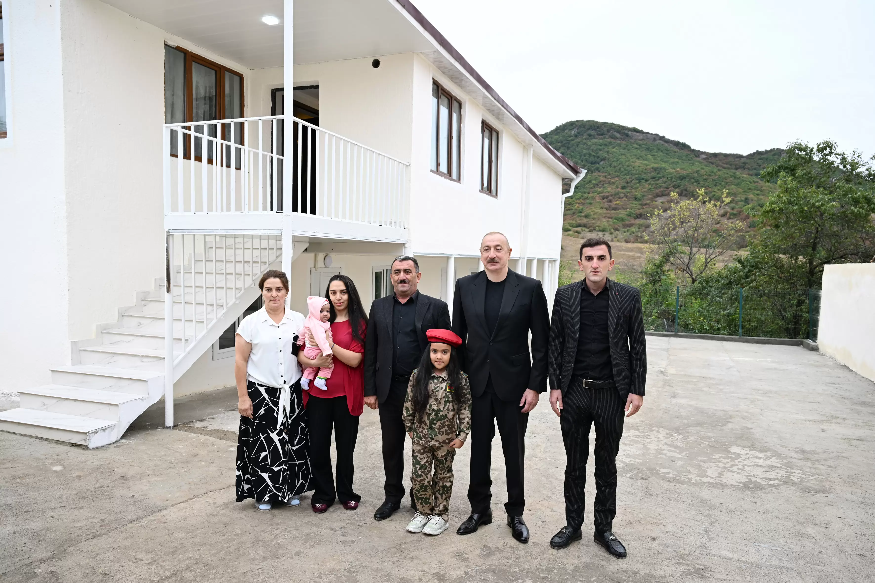 Prezident İlham Əliyev Xocalı rayonunun Seyidbəyli kəndində olub