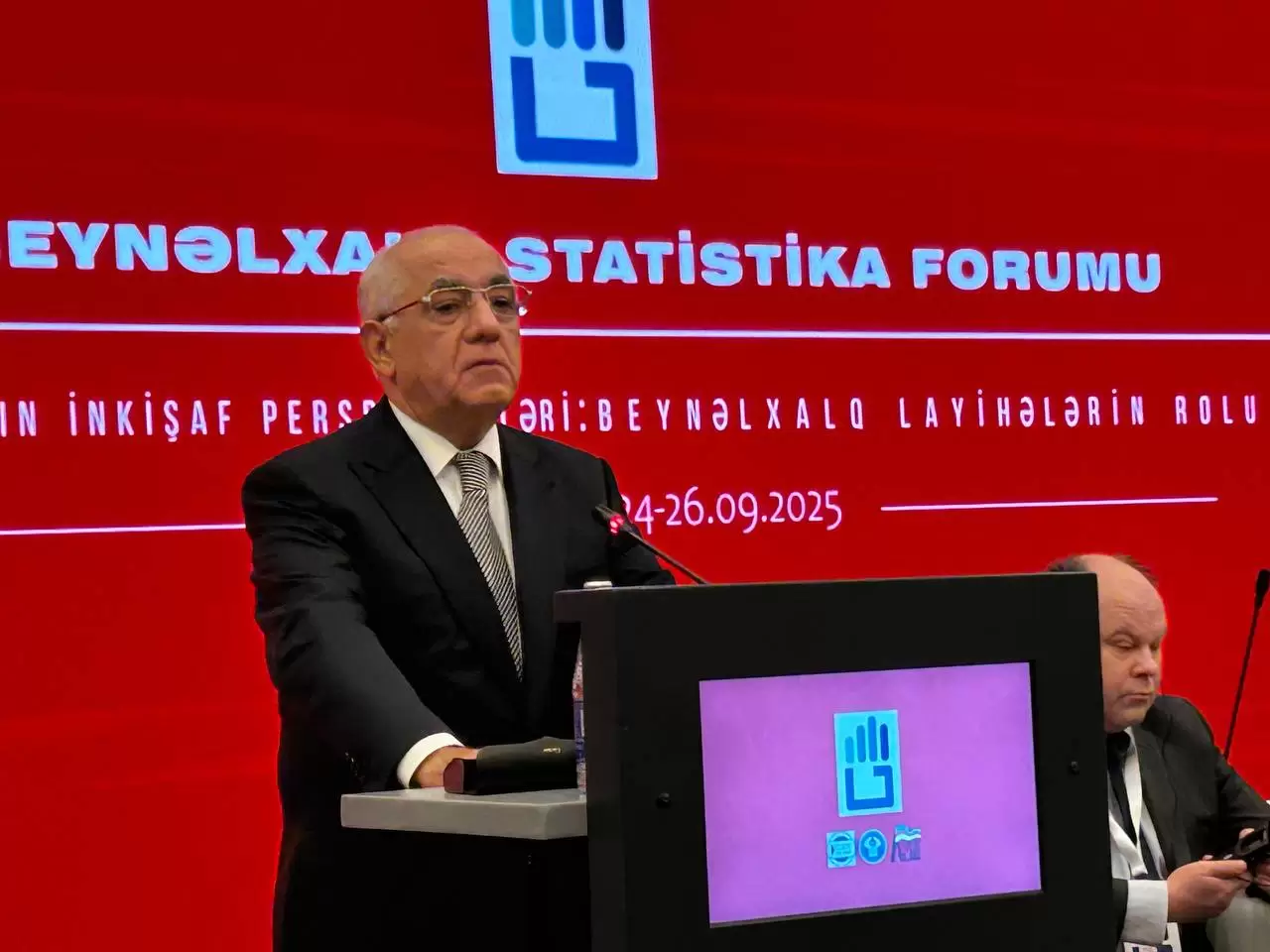 Prezident İlham Əliyev Beynəlxalq Statistika Forumunun iştirakçılarına müraciət ünvanlayıb