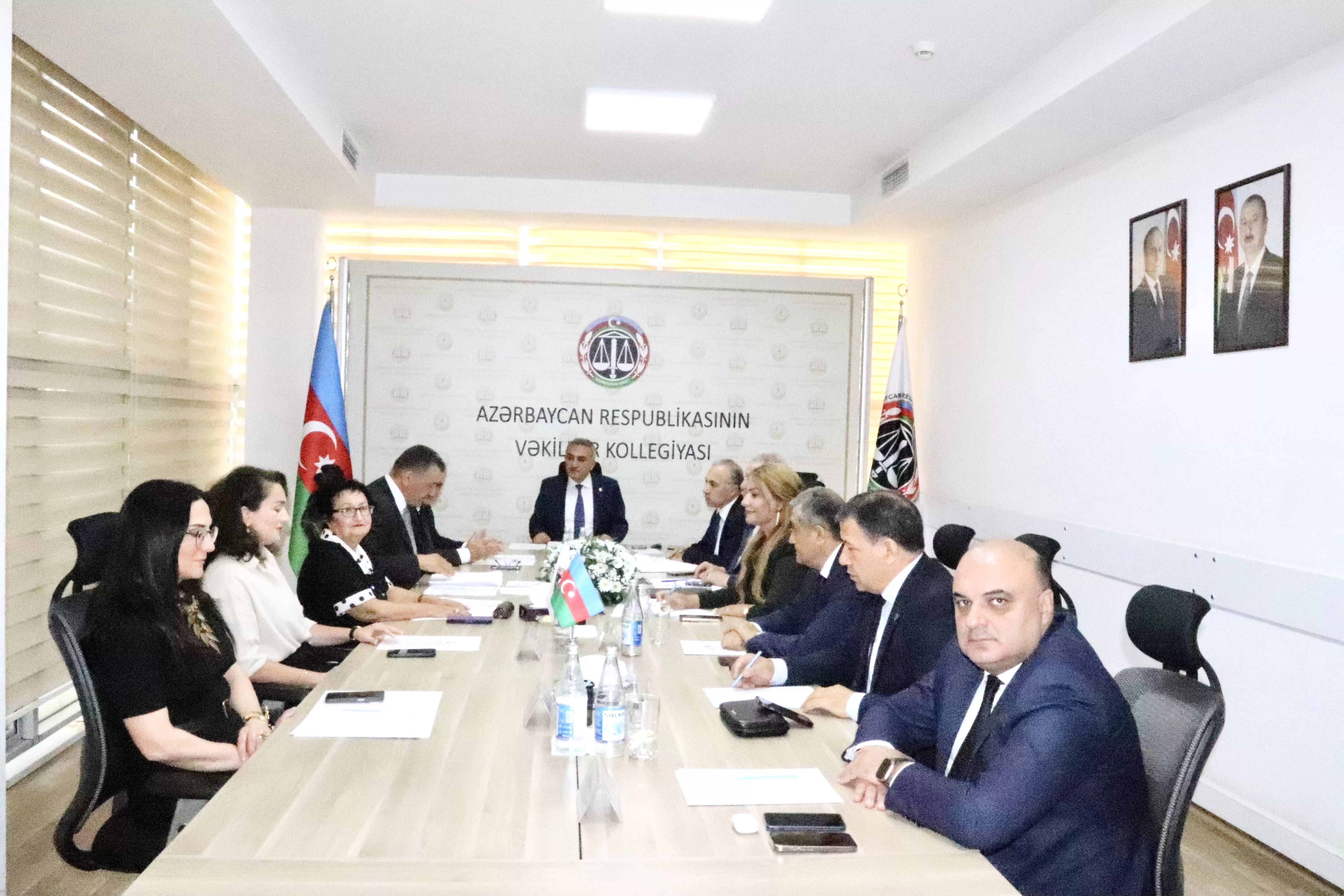 Vəkillər Kollegiyası bir neçə şəxsin vəkillik fəaliyyətinə xitam verib