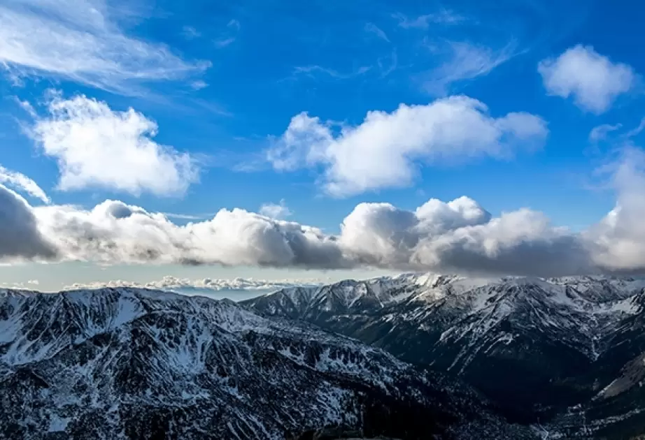 Bazar ertəsinin havası açıqlandı - ƏSASƏN YAĞMURSİZ KEÇƏCƏK