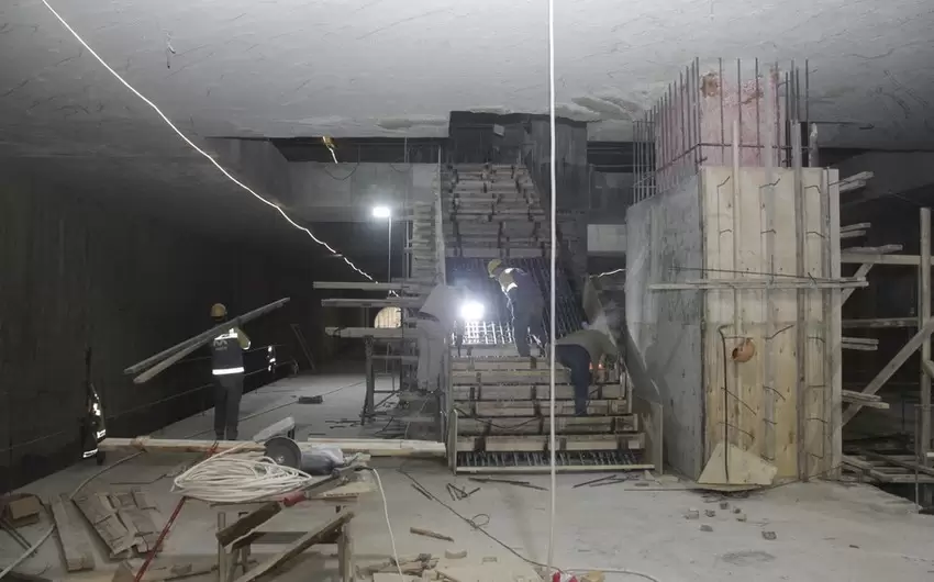 Metronun “B-04” stansiyasında havalandırma və soyutma sistemləri quraşdırılır
