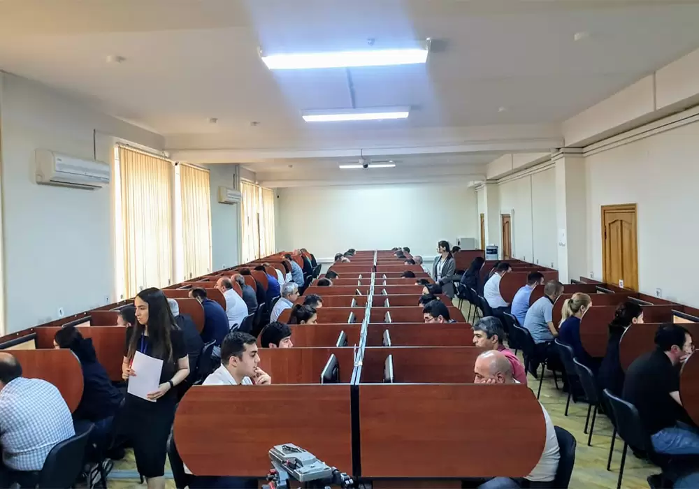 Vəkil olmaq istəyənlərin nəzərinə: Növbəti test imtahanına elektron müraciət başlayıb