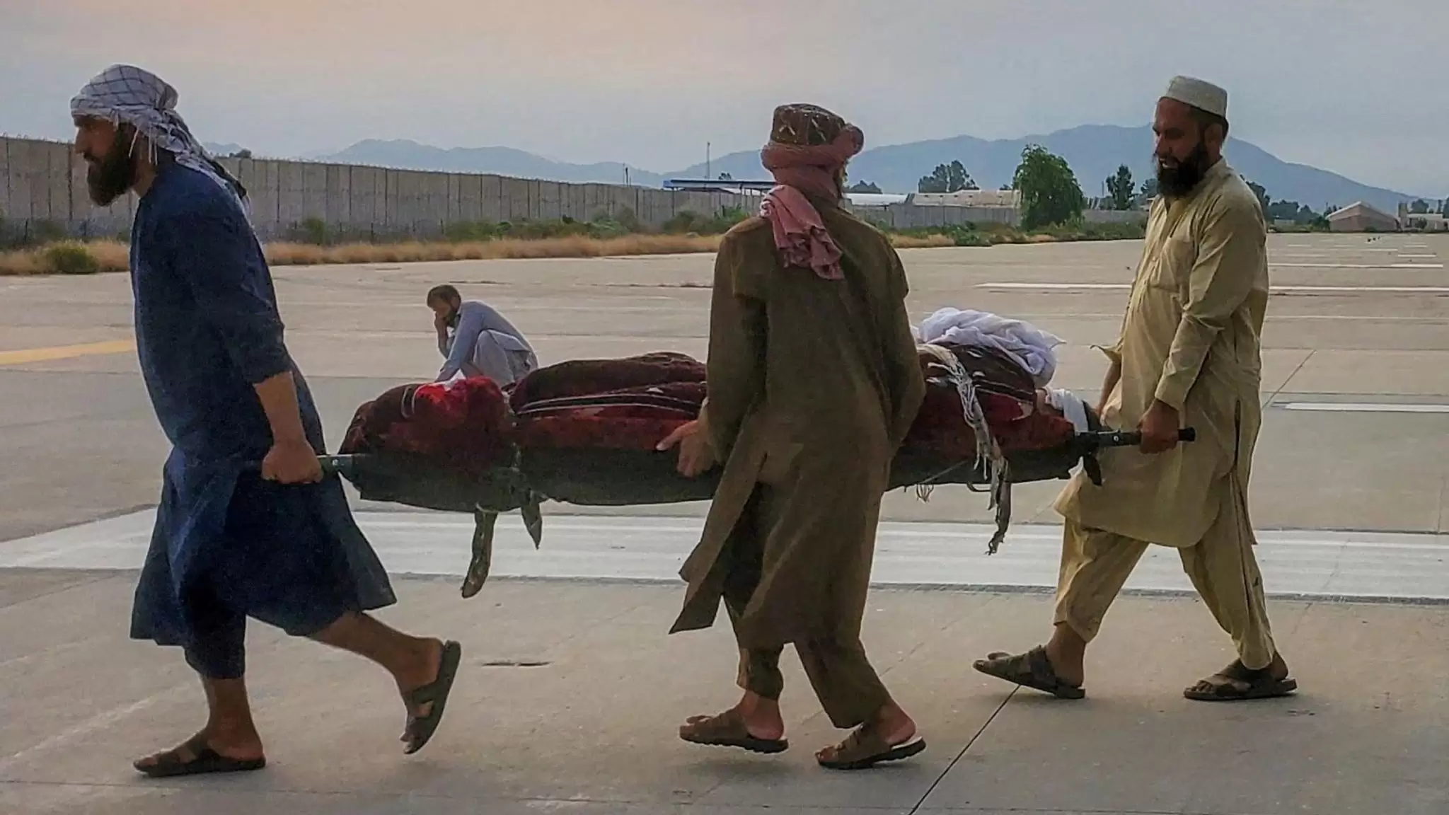 Əfqanıstanda zəlzələ oldu - 800 ölü, 1000 yaralı - YENİLƏNİB