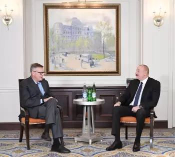 Prezident İlham Əliyev Nyu-Yorkda “Neuberger Berman” şirkətinin sədri və baş icraçı direktoru ilə görüşüb