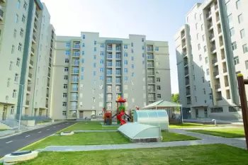 MİDA uşaqların oynadığı yaşıllıq sahəsini söküb, şarj stansiyası tikir - Sakinlərdən ETİRAZ - FOTO