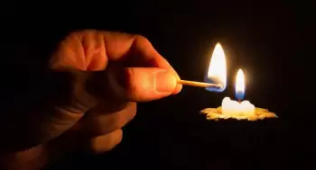 Lənkərana işıq fasilələrlə veriləcək