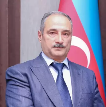 Prezident Anar Müslüm oğlu İsmayılova “general-mayor” ali hərbi rütbəsi verib