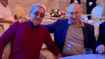 Putinin dostu olan azərbaycanlı iş adamına sanksiya tətbiq olundu