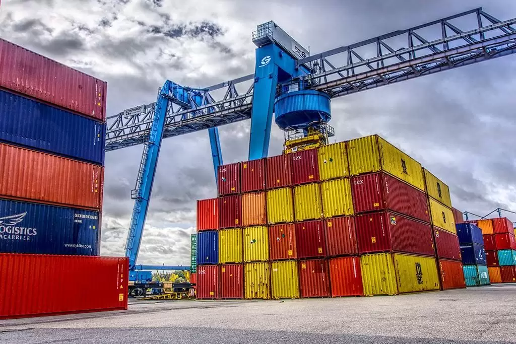 İran, Rusiya və Azərbaycan 15 milyon ton yük tranzitini artırmaq üçün yol xəritəsini təsdiqləyib