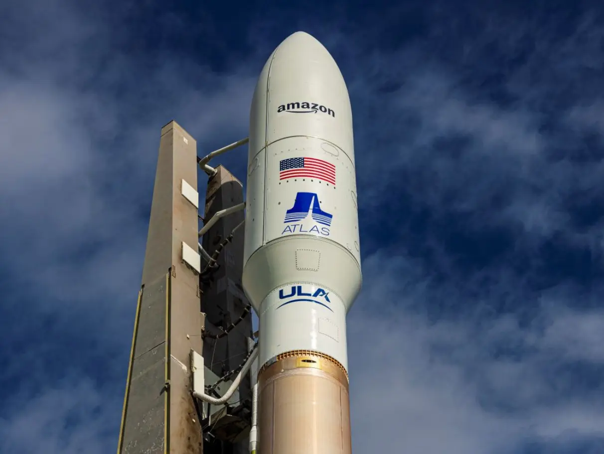 "SpaceX" "Amazon"un "Kuiper" peyklərini orbitə çıxardı