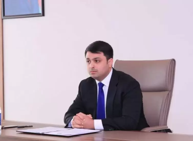 İcra başçısı “Vikipediya”sına nəzarəti itirdi