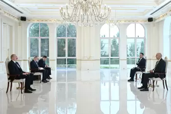 Prezident İlham Əliyev Misirin ölkəmizdə yeni təyin olunmuş səfirinin etimadnaməsini qəbul edib