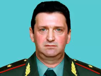 Qondarma rejimin müdafiə nazirinə 5 il 6 ay iş kəsildi