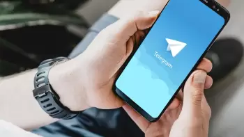 İran bir sıra messencerlərlə fəaliyyətin bərpası barədə danışıqlara başlayıb