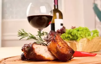 Rusiyada müsəlman kuryerlərə “haram” məhsulları daşımaq qadağan edildi - rəsmi qurumlar bunu pozuntu adlandırır