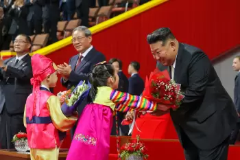 Şimali Koreyanın İşçi Partiyası 80 yaşını belə qeyd etdi - FOTOLAR