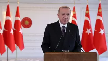 Ərdoğan: "Türkiyə Suriyanın birliyinin pozulmasına bir daha imkan verməyəcək"