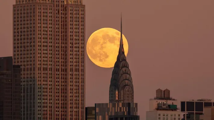 İlin sonuna qədər Super Ay müşahidə olunacaq