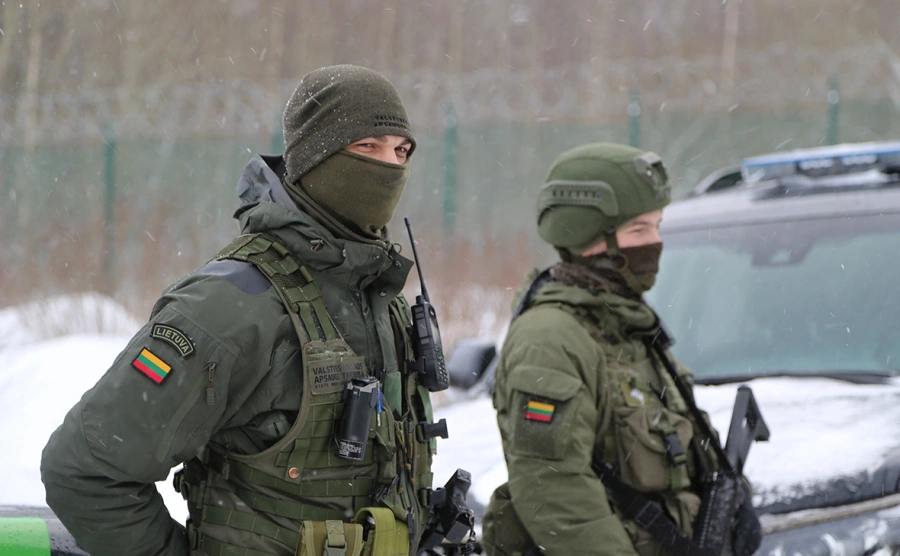 Belarusla sərhəddi bağlamaq istəyən ölkələrin adları açıqlanıb