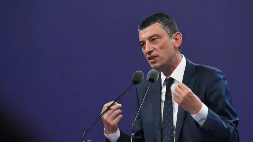 Tbilisi məhkəməsi Gürcüstanın sabiq baş naziri Giorgi Qaxariyaya qiyabi həbsi qərarı verib