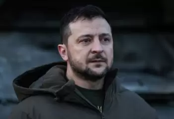 Volodimir Zelenski Kiyev nəzarətində olan Zaporojye vilayətinə səfər edib