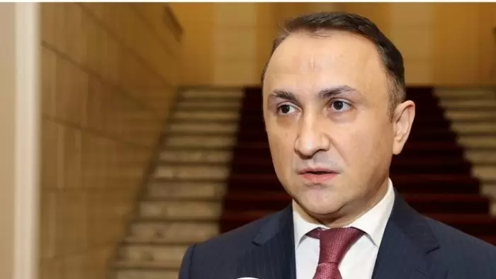 “WhiteStone” əvvəlcə İDEA-nın saldığı meydançanı dağıtdı, indi də sakinləri soyuqdan dondurur - “Elgin Həbibullayev də maraqlanmır, qapıdan qaytarırlar...”