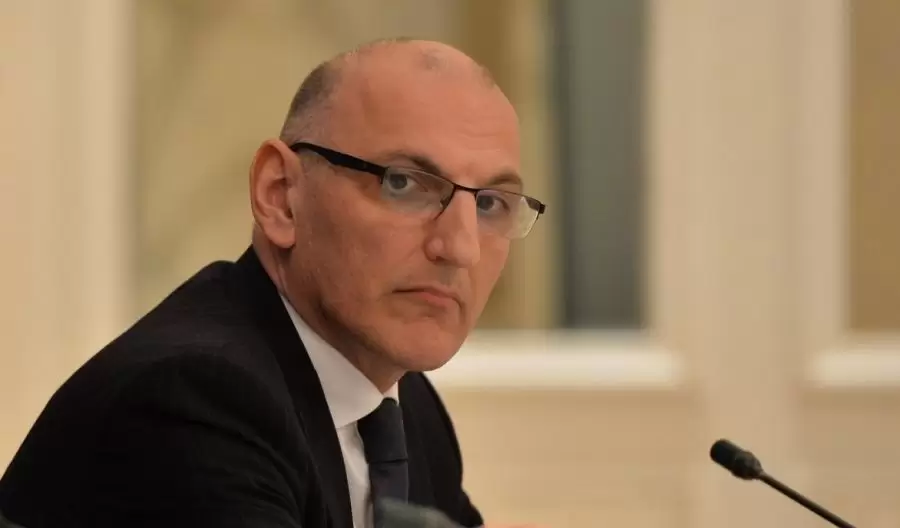 Əmirbəyov: "Azərbaycan gələn il Ermənistanla sülh sazişi imzalamağa ümid edir"