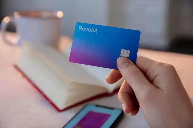 “Revolut” ödəniş sistemi Azərbaycan banklarını bloklayıb