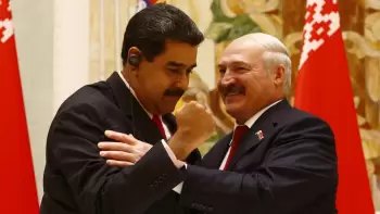 Lukaşenko Maduroya Belarusda sığınacaq vermək istəyir