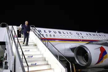 Paşinyanın təyyarəsi Moskva hava limanında eniş edə bilməyib