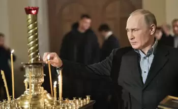 Putin Allahın varlığına şübhə etmədiyini bildirib